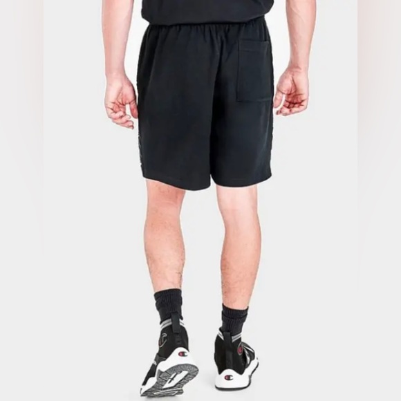 NWT Men’s Size Medium Champion Drawstring Striped Logo Print Jersey Shorts Black - Picture 4 of 12